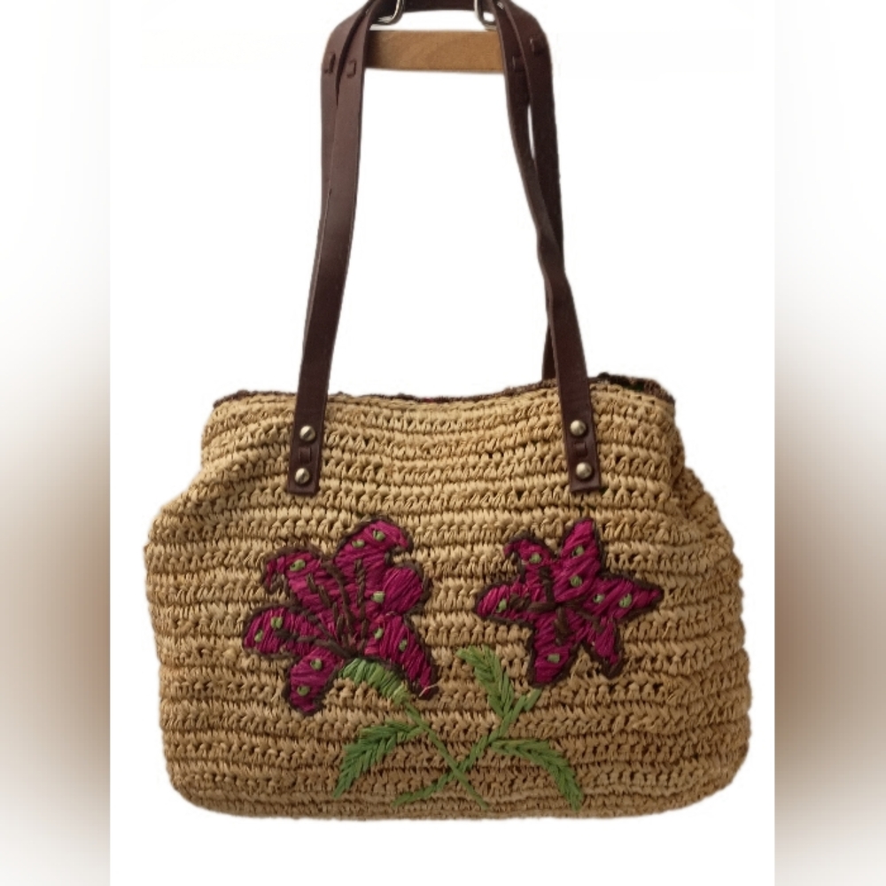Etienne Aigner Vintage Boho Floral Raffia Tote 🌸